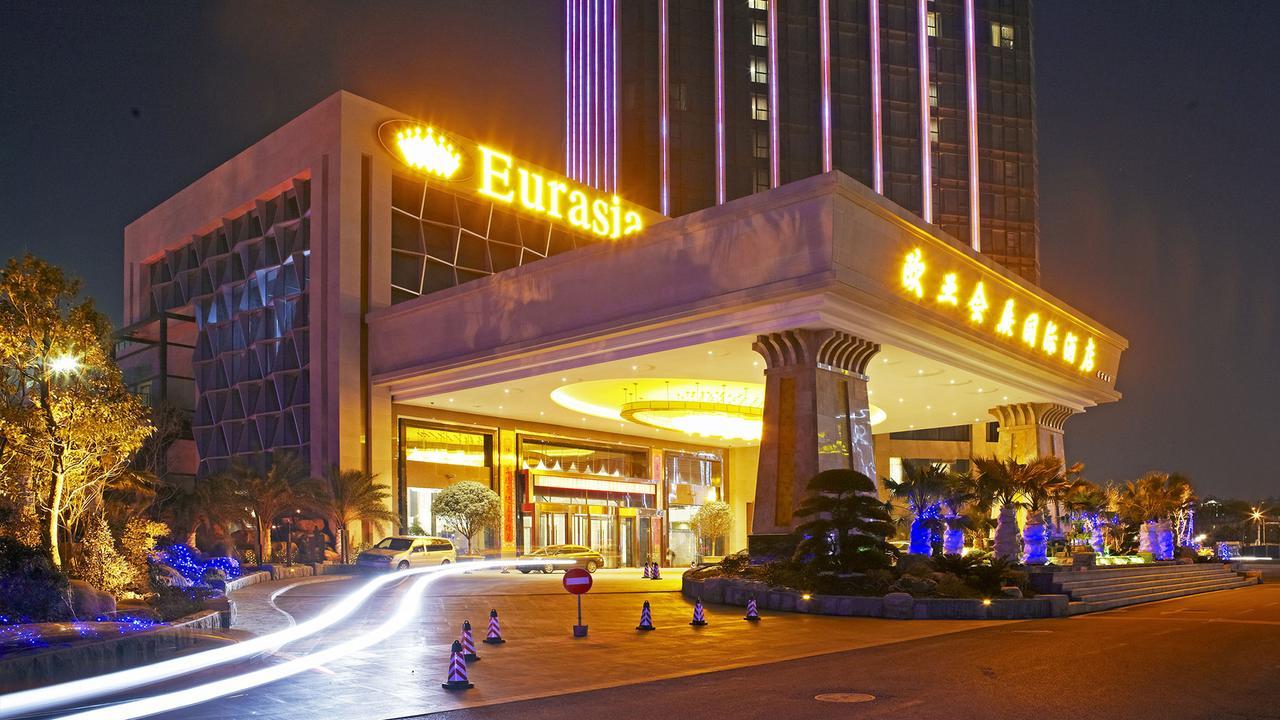 Eurasia Convention International Hotel Wuhan Exterior photo